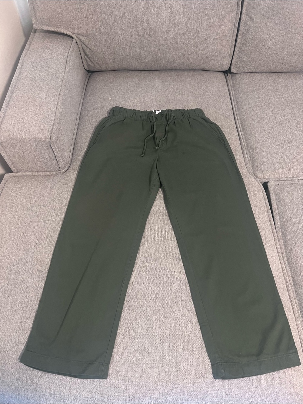 Women’s Gap bootleg pants